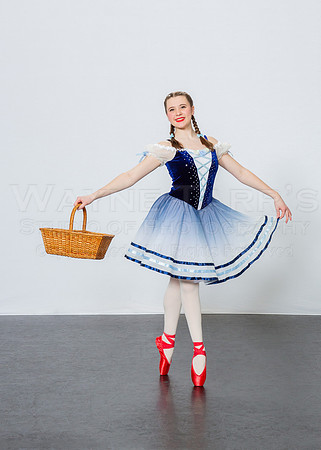 Group_10_P2_Borello_Lily_1942