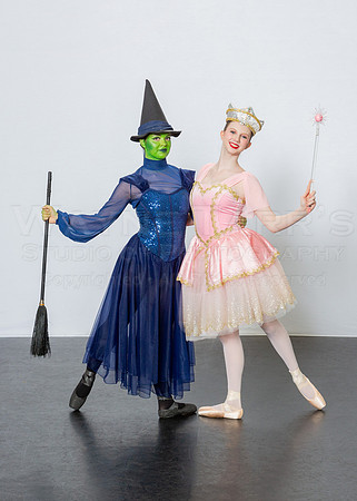 Group_21_Duet_Elphaba_Glinda_2228