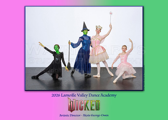 Group_16_Quad_Y-O_Elphaba_Y-O_Glinda_2193