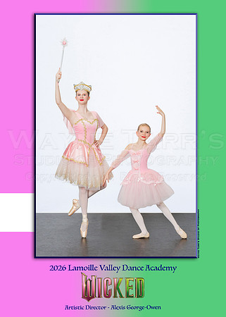 Group_17_Duet_Y-O_Glinda_2199