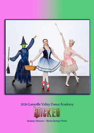 Group_20_Trio_Elphaba_Dorothy_Glinda_2220